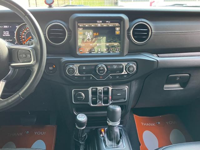 ジープ・ラングラーアンリミテッド アンリミテッドサハラ 3.6L 4WD 左ハンドル 新車並行 KMC20インチ 2024グリル 5cmオーパーフェンダー 37インチGLADIATORタイヤ リフトアップ BESTOPサンライダー FLOWMASTERマフラー USテール(23枚目)