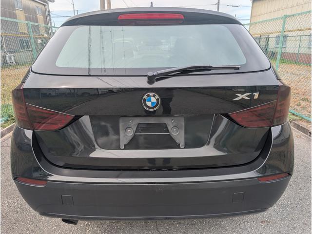 Ｘ１ ｓＤｒｉｖｅ　１８ｉ　ハイラインパッケージ　禁煙車・レザーシート・ナビ・ＥＴＣ・ＨＩＤヘッドライト・オートライト・スマートキー・プッシュスタート・フロントパワーシート（6枚目）