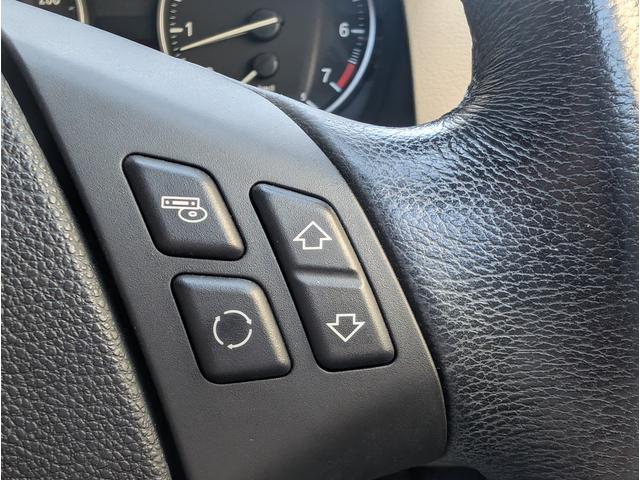 Ｘ１ ｓＤｒｉｖｅ　１８ｉ　ハイラインパッケージ　禁煙車・レザーシート・ナビ・ＥＴＣ・ＨＩＤヘッドライト・オートライト・スマートキー・プッシュスタート・フロントパワーシート（11枚目）