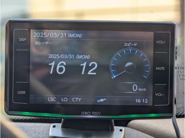 Ｘ１ ｓＤｒｉｖｅ　１８ｉ　ハイラインパッケージ　禁煙車・レザーシート・ナビ・ＥＴＣ・ＨＩＤヘッドライト・オートライト・スマートキー・プッシュスタート・フロントパワーシート（16枚目）