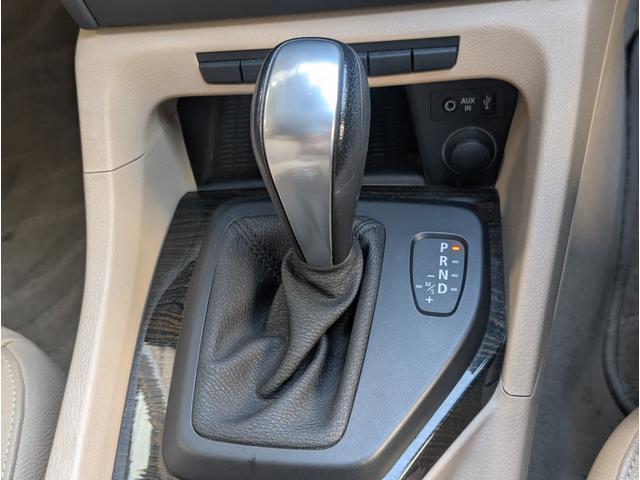 Ｘ１ ｓＤｒｉｖｅ　１８ｉ　ハイラインパッケージ　禁煙車・レザーシート・ナビ・ＥＴＣ・ＨＩＤヘッドライト・オートライト・スマートキー・プッシュスタート・フロントパワーシート（18枚目）