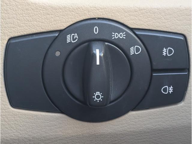Ｘ１ ｓＤｒｉｖｅ　１８ｉ　ハイラインパッケージ　禁煙車・レザーシート・ナビ・ＥＴＣ・ＨＩＤヘッドライト・オートライト・スマートキー・プッシュスタート・フロントパワーシート（19枚目）