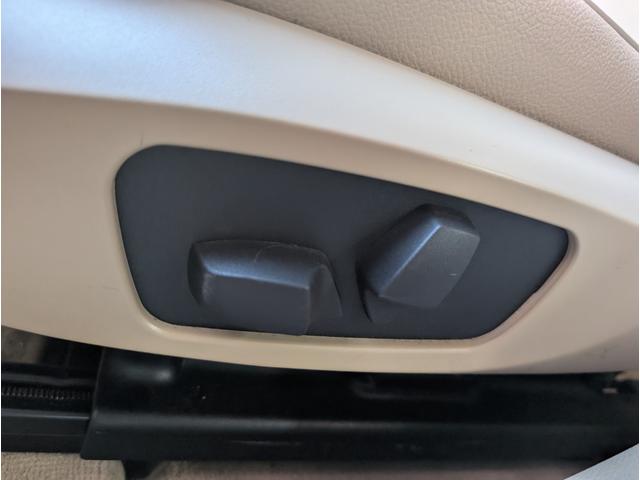 Ｘ１ ｓＤｒｉｖｅ　１８ｉ　ハイラインパッケージ　禁煙車・レザーシート・ナビ・ＥＴＣ・ＨＩＤヘッドライト・オートライト・スマートキー・プッシュスタート・フロントパワーシート（29枚目）