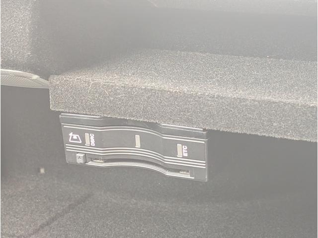 Cクラスステーションワゴン C200 ステーションワゴン スポーツ本革仕様 ターボエンジン・20インチホイール・本革シート・前席パワーシート・シートヒーター・ナビテレビBluetoothバックカメラETC・LEDオートヘッドライト・電動リアゲートスマートキー2本(26枚目)