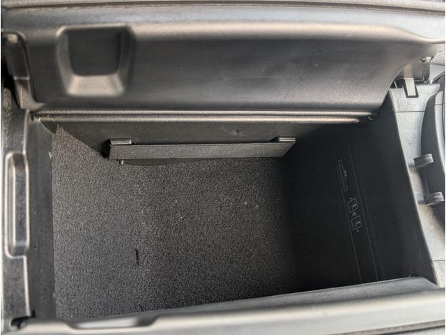 Cクラスステーションワゴン C200 ステーションワゴン スポーツ本革仕様 ターボエンジン・20インチホイール・本革シート・前席パワーシート・シートヒーター・ナビテレビBluetoothバックカメラETC・LEDオートヘッドライト・電動リアゲートスマートキー2本(32枚目)