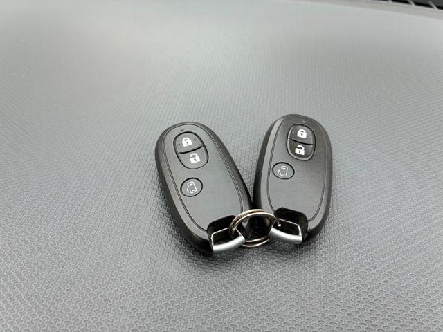 デリカＤ：２ Ｘ　純正ナビ・フルセグ・Ｂｌｕｅｔｏｏｔｈ対応・スマートキー・バックカメラ・ＥＴＣ・オーエアコン・ＨＩＤオートライト・プッシュボタンスタート・パワーステアリング・アルミホイール・ＤＶＤ再生（21枚目）