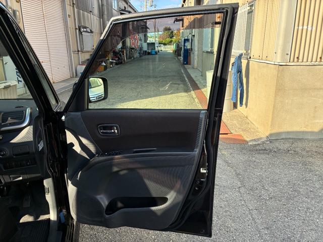 デリカＤ：２ Ｘ　純正ナビ・フルセグ・Ｂｌｕｅｔｏｏｔｈ対応・スマートキー・バックカメラ・ＥＴＣ・オーエアコン・ＨＩＤオートライト・プッシュボタンスタート・パワーステアリング・アルミホイール・ＤＶＤ再生（55枚目）