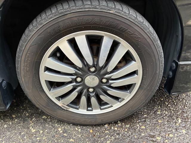 デリカＤ：２ Ｘ　純正ナビ・フルセグ・Ｂｌｕｅｔｏｏｔｈ対応・スマートキー・バックカメラ・ＥＴＣ・オーエアコン・ＨＩＤオートライト・プッシュボタンスタート・パワーステアリング・アルミホイール・ＤＶＤ再生（62枚目）