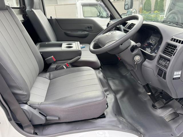 ボンゴトラック ワイドローDX AT パワーウインドウ Wタイヤ(7枚目)