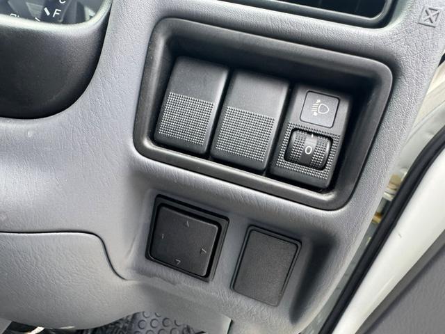 ボンゴトラック ワイドローDX AT パワーウインドウ Wタイヤ(13枚目)