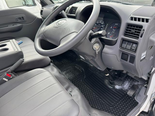 ボンゴトラック ワイドローDX AT パワーウインドウ Wタイヤ(24枚目)