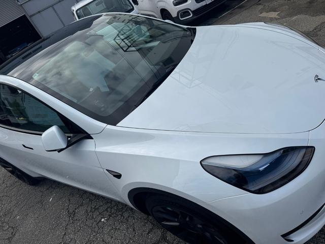 モデルY RWD 20インチAW オートパイロット ホワイトインテリア 白レザーシート 360°カメラ パノラマガラスルーフ オートパイロット オートトランク パワーシート ヒートポンプ FRコーナーセンサー ETC(40枚目)