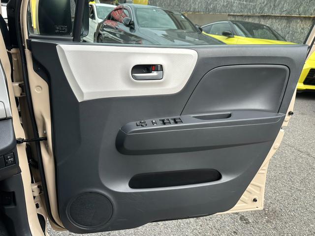 モコ Ｓ　アイドリングストップ　禁煙車　ベンチＳ　フルフラット　インテリキー　Ｗエアバック　セキュリティ　パワステ　衝突安全ボディ　エアコン　アイドルＳ　キーフリー　ＡＢＳ　パワーウインドウ　エアバッグ　Ｂカメラ　ＥＴＣ（8枚目）