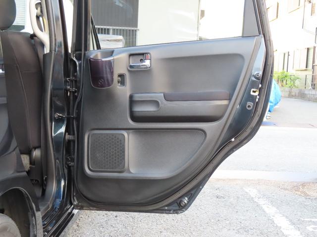 ライフ ディーバ　車検整備付　保証付　スマートキー　バックカメラ　ＥＴＣ　ＨＩＤライト　キーレスエントリ―　ＣＤオーディオ　ＦＭ／ＡＭ　アルミホイール　フルフラットシート　ベンチシート（76枚目）