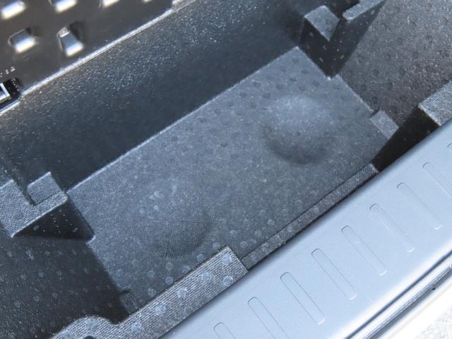 ムーヴ カスタム Xリミテッド 車検整備付 保証付  バックカメラ ETC  メモリーナビゲーション ワンセグナビテレビ CD LEDヘッドランプ HIDライト アルミホイール プッシュスタート スマートキー(69枚目)