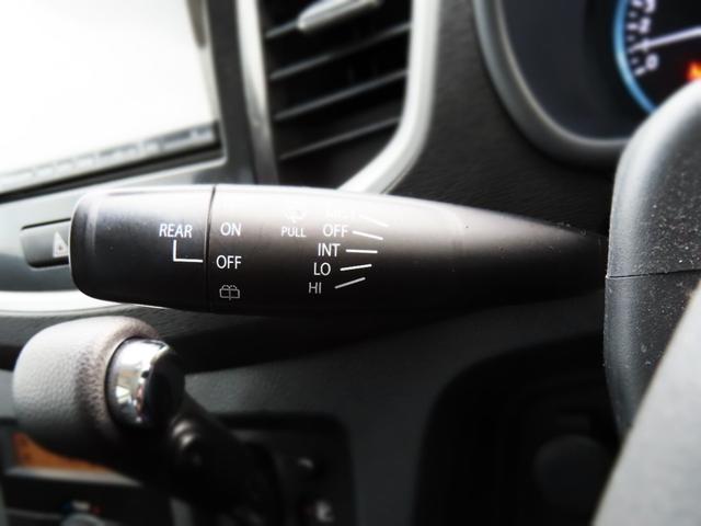 ワゴンＲスティングレー Ｘ　車検整備付　保証付　プッシュスタート　アイドリングストップ　衝突軽減システム　メモリーナビゲーション　シートヒーター　ＨＩＤライト　ＥＳＣ　フルセグナビ　ＤＶＤ　Ｂｌｕｅｔｏｏｔｈ　アルミホイール（65枚目）