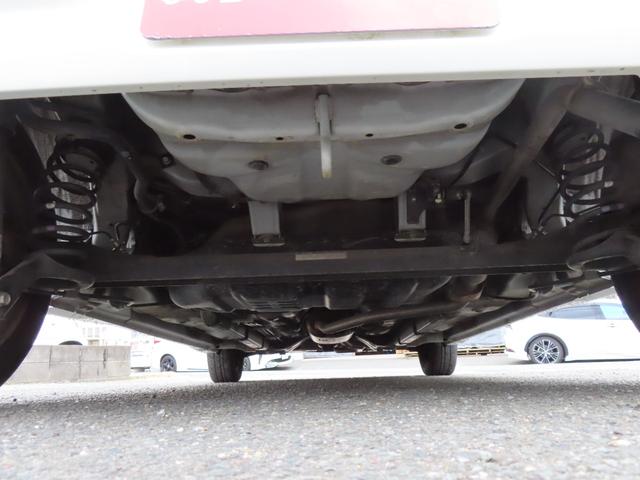 ムーヴコンテ カスタム X 車検整備付 保証付 スマートキー バックカメラ メモリーナビゲーション アイドリングストップ HIDライト CD DVD キーレスエントリ― フルフラットシート ベンチシート(17枚目)