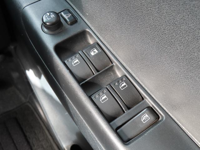 ムーヴコンテ カスタム X 車検整備付 保証付 スマートキー バックカメラ メモリーナビゲーション アイドリングストップ HIDライト CD DVD キーレスエントリ― フルフラットシート ベンチシート(62枚目)