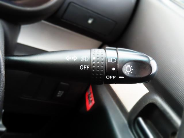 ムーヴコンテ カスタム X 車検整備付 保証付 スマートキー バックカメラ メモリーナビゲーション アイドリングストップ HIDライト CD DVD キーレスエントリ― フルフラットシート ベンチシート(64枚目)