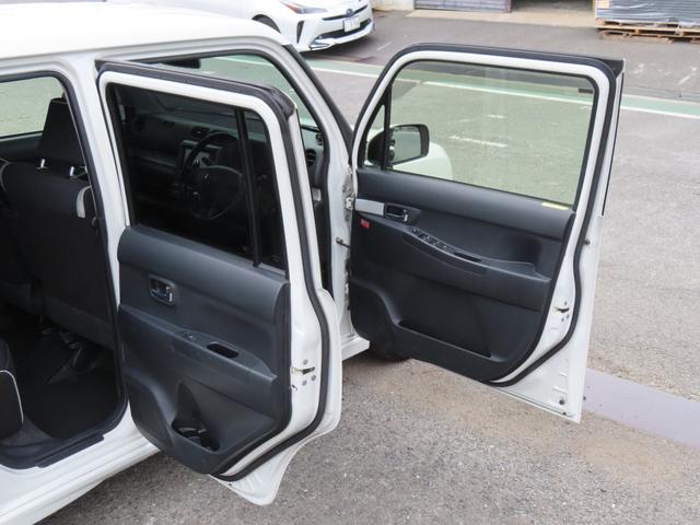 ムーヴコンテ カスタム X 車検整備付 保証付 スマートキー バックカメラ メモリーナビゲーション アイドリングストップ HIDライト CD DVD キーレスエントリ― フルフラットシート ベンチシート(77枚目)