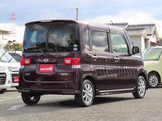 �S���e�n�ŊJ�Â���Ă���I�[�g�I�[�N�V������ꂩ�炨�q�l�̏����ɍ��������Ԃ������o���܂��B�V�Ԃ�����舵�����Ă���܂��̂ł��C�����������I