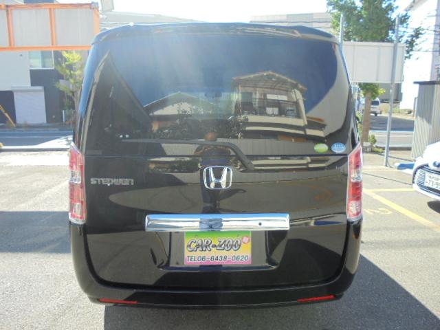 ステップワゴン Ｌ　ワンオーナー　両側パワースライドドア　１８インチアルミ　ナビ　フリップダウンモニター　バックモニター　スマートキー　キセノン　ＥＴＣ　ファンクションステアリング　８人乗り（9枚目）