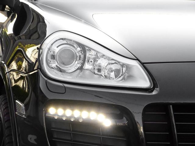 GTS 正規ディーラー車/左ハンドル/6速マニュアル/4WD/エアロ/電動ハーフレザーシート/社外HDDナビ 地デジ バックカメラ/21インチアルミ/キセノンライト(55枚目)