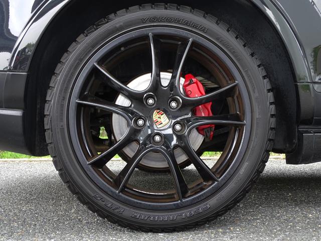 GTS 正規ディーラー車/左ハンドル/6速マニュアル/4WD/エアロ/電動ハーフレザーシート/社外HDDナビ 地デジ バックカメラ/21インチアルミ/キセノンライト(75枚目)