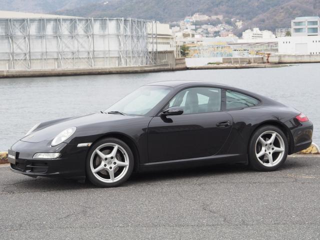 ９１１ ９１１カレラ　正規ディーラーにて９４８７１ｋｍ時エンジ新品交換（実走行４３０００ｋｍ）／インタミシャフト交換済み／左Ｈ／黒革シート／カロッツェリアナビ／禁煙車／ご希望のプライス積極的にお寄せください（79枚目）