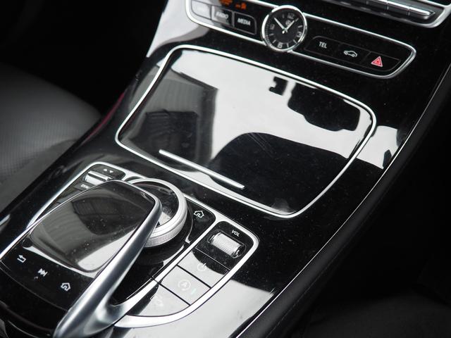 Ｅクラス Ｅ４３　４マチック／Ｖ型６気筒ＤＯＨＣツインターボ／ＥＴＣ　フルタイム４ＷＤ／ブルメスターサウンドシステム／室内保管車両／３６０カメラ／エアサス／シートベンチレーター＆ナッパレザー／パノラミックスライディングルーフ／アンビエントライト／デュアルエアコン／２０Ｗ（12枚目）