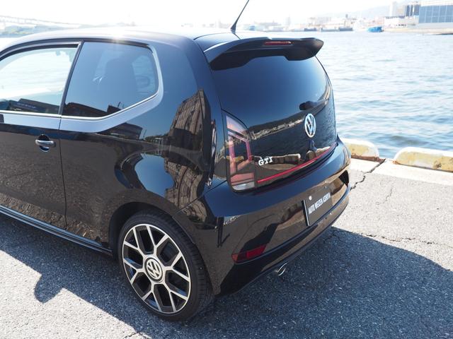 アップ！ アップ！ＧＴＩ／直列３気筒ＤＯＨＣ１２バルブＩＣターボ／　フォルクスワーゲンディラーにてミッションＡＳＳＹ交換済み車両／限定車（限定６００台）／３ＨＢ６速マニュアル／ＥＢＤ／ＥＳＣ／純正１７インチアルミ／シートヒーター／ＥＴＣ／Ｒソナー／保証書　取説有／Ｓキ（21枚目）