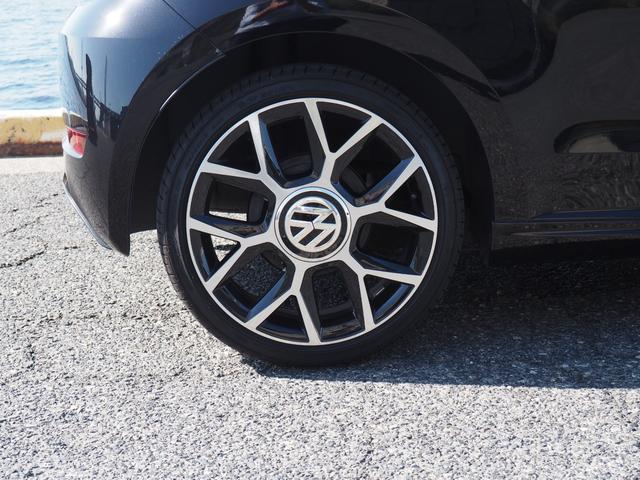 アップ！ アップ！ＧＴＩ／直列３気筒ＤＯＨＣ１２バルブＩＣターボ／　フォルクスワーゲンディラーにてミッションＡＳＳＹ交換済み車両／限定車（限定６００台）／３ＨＢ６速マニュアル／ＥＢＤ／ＥＳＣ／純正１７インチアルミ／シートヒーター／ＥＴＣ／Ｒソナー／保証書　取説有／Ｓキ（26枚目）