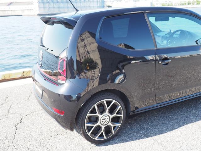 アップ！ アップ！ＧＴＩ／直列３気筒ＤＯＨＣ１２バルブＩＣターボ／　フォルクスワーゲンディラーにてミッションＡＳＳＹ交換済み車両／限定車（限定６００台）／３ＨＢ６速マニュアル／ＥＢＤ／ＥＳＣ／純正１７インチアルミ／シートヒーター／ＥＴＣ／Ｒソナー／保証書　取説有／Ｓキ（62枚目）
