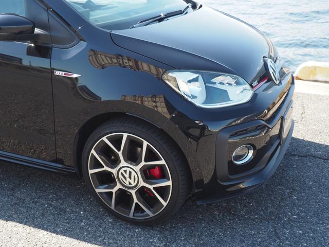 アップ！ アップ！ＧＴＩ／直列３気筒ＤＯＨＣ１２バルブＩＣターボ／　フォルクスワーゲンディラーにてミッションＡＳＳＹ交換済み車両／限定車（限定６００台）／３ＨＢ６速マニュアル／ＥＢＤ／ＥＳＣ／純正１７インチアルミ／シートヒーター／ＥＴＣ／Ｒソナー／保証書　取説有／Ｓキ（64枚目）