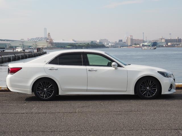 クラウン アスリートＳ－Ｔ／ビルシュタイン純正形状足回り／後期モデル／　クスコ前後スタビライザー／ステアリングレザー張替／後期モデル／禁煙車／オプション１８インチ／シート冷暖付黒革シート／ＬＥＤオートライト＆オートハイビーム／クルコン／Ｂカメラ／パドルシフト／ハンドブック（4枚目）