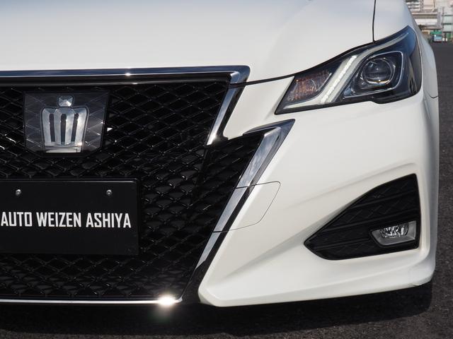 クラウン アスリートＳ－Ｔ／ビルシュタイン純正形状足回り／後期モデル／　クスコ前後スタビライザー／ステアリングレザー張替／後期モデル／禁煙車／オプション１８インチ／シート冷暖付黒革シート／ＬＥＤオートライト＆オートハイビーム／クルコン／Ｂカメラ／パドルシフト／ハンドブック（9枚目）