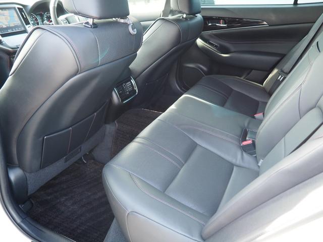 クラウン アスリートＳ－Ｔ／ビルシュタイン純正形状足回り／後期モデル／　クスコ前後スタビライザー／ステアリングレザー張替／後期モデル／禁煙車／オプション１８インチ／シート冷暖付黒革シート／ＬＥＤオートライト＆オートハイビーム／クルコン／Ｂカメラ／パドルシフト／ハンドブック（28枚目）