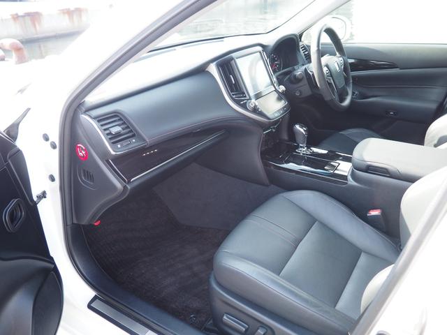 クラウン アスリートＳ－Ｔ／ビルシュタイン純正形状足回り／後期モデル／　クスコ前後スタビライザー／ステアリングレザー張替／後期モデル／禁煙車／オプション１８インチ／シート冷暖付黒革シート／ＬＥＤオートライト＆オートハイビーム／クルコン／Ｂカメラ／パドルシフト／ハンドブック（30枚目）