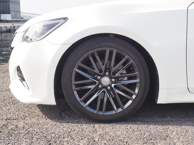 クラウン アスリートＳ－Ｔ／ビルシュタイン純正形状足回り／後期モデル／　クスコ前後スタビライザー／ステアリングレザー張替／後期モデル／禁煙車／オプション１８インチ／シート冷暖付黒革シート／ＬＥＤオートライト＆オートハイビーム／クルコン／Ｂカメラ／パドルシフト／ハンドブック（52枚目）