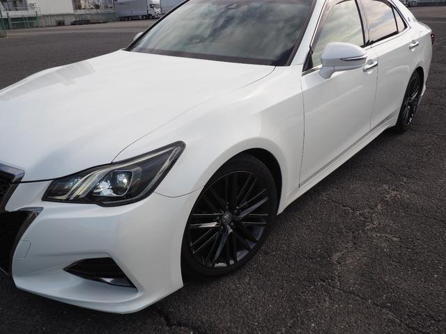 クラウン アスリートＳ－Ｔ／ビルシュタイン純正形状足回り／後期モデル／　クスコ前後スタビライザー／ステアリングレザー張替／後期モデル／禁煙車／オプション１８インチ／シート冷暖付黒革シート／ＬＥＤオートライト＆オートハイビーム／クルコン／Ｂカメラ／パドルシフト／ハンドブック（59枚目）