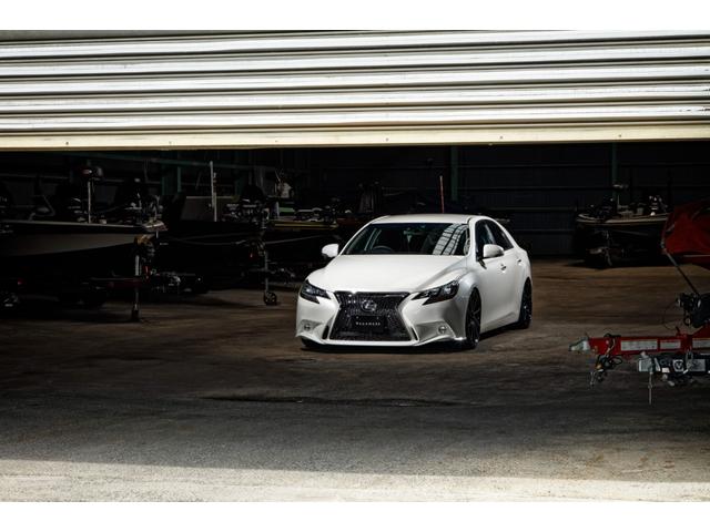 250G Fパッケージ 新品モデリスタ仕様 新品3眼ヘッドライト 新品19ホイール 新品タイヤ 新品車高調 社外ナビ バックカメラ クリアランスソナー トランクスルー 電動格納ミラー Bluetooth対応 バックカメラ(63枚目)