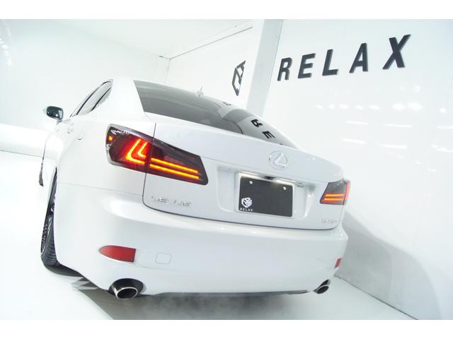 IS IS250 新品スピンドルバンパー 新品3眼ヘッドライト 新品スモークテール 新品バカンスゴーストM1ホイール 新品タイヤ 新品フルタップ減衰調整付車高調 パワーシート 黒革調シートカバー オートクルーズ(4枚目)