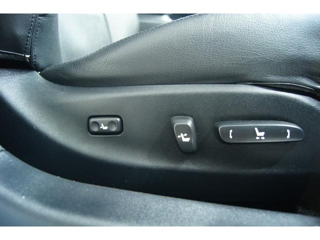 IS IS250 新品スピンドルバンパー 新品3眼ヘッドライト 新品スモークテール 新品バカンスゴーストM1ホイール 新品タイヤ 新品フルタップ減衰調整付車高調 パワーシート 黒革調シートカバー オートクルーズ(36枚目)