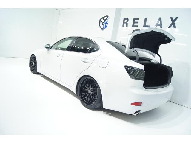 IS IS250 新品スピンドルバンパー 新品3眼ヘッドライト 新品スモークテール 新品バカンスゴーストM1ホイール 新品タイヤ 新品フルタップ減衰調整付車高調 パワーシート 黒革調シートカバー オートクルーズ(43枚目)