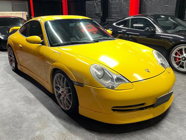 ９１１カレラ　ティプトロニックＳ　ＥＵＲコンプリート　サンルーフ　ＥＵＲ１９インチＡＷ　黒本革　シートヒーター　パナソニックＨＤＤナビ　スペアキー(16枚目)