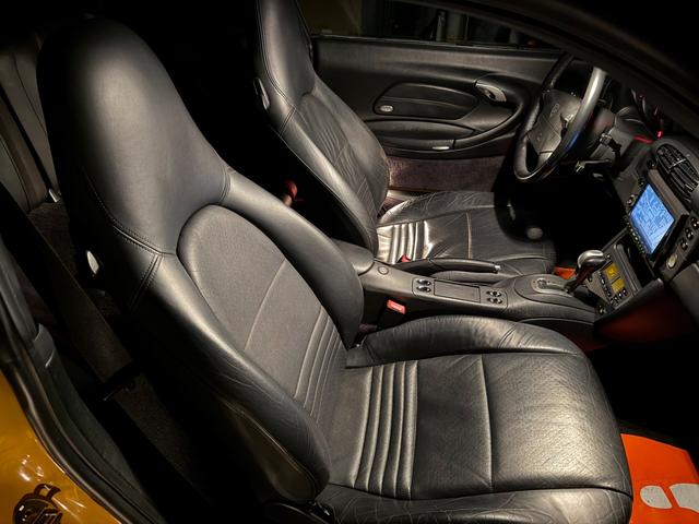 911 911カレラSティプトロ EURフルエアロキット ローダウンサス 社外19インチAW シートヒーター(24枚目)