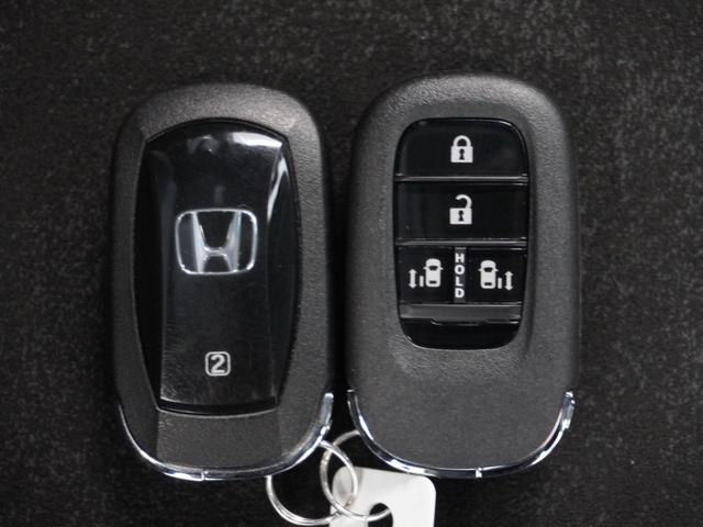 Ｎ－ＢＯＸカスタム ターボ　２年保証当社試乗車ナビＲカメＤレコＥＴＣ両電扉　キーレスエントリー　盗難防止　ＥＣＯＮ　衝突被害軽減装置　ベンチＳ　ＤＶＤ再生可　禁煙　パーキングセンサー　スマキー　ＶＳＡ　１オーナー　フルセグＴＶ（17枚目）