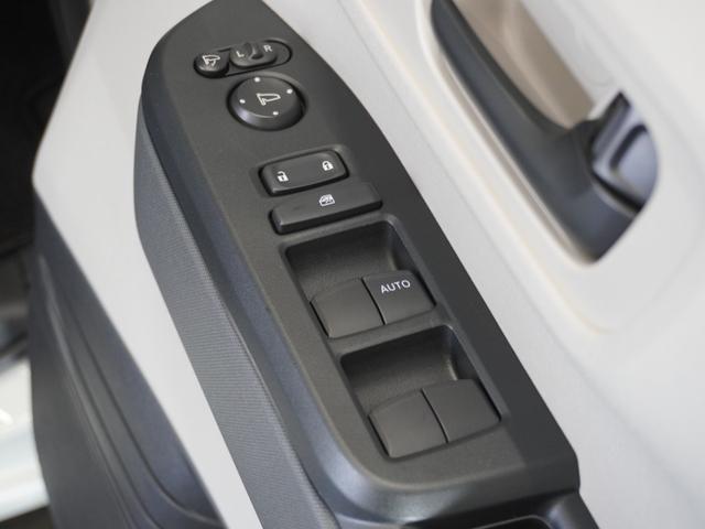 Ｎ－ＢＯＸ ベースグレード　２年保証当社試乗車ナビＤレコＲカメＥＴＣ片電扉　衝突軽減システム　スマートキ－　カーテンエアバック　イモビライザー　ＥＣＯモード　横滑り防止　オートクルーズ　ＬＥＤヘッドライト　キーフリー　地デジ（25枚目）