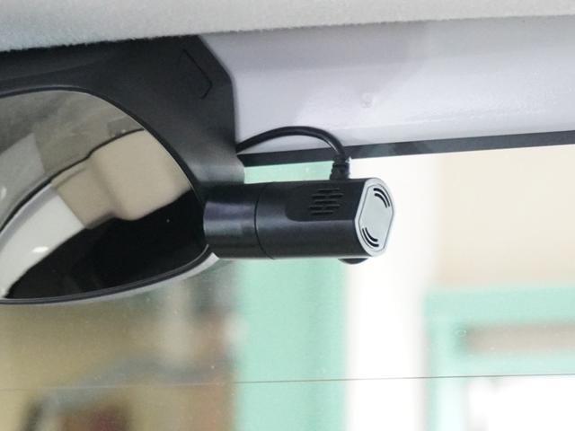 Ｎ－ＢＯＸ Ｇ・Ｌホンダセンシング　１年保証ナビＤレコＲカメＥＴＣ両電扉ＢＴ接続　Ｗ電動ドア　レーダブレーキ　Ａストップ　カーテンエアバック　ＥＳＣ　キーフリーシステム　ＬＥＤライト　オートライト　フルセグ対応　バックＭ　ＴＶナビ（5枚目）