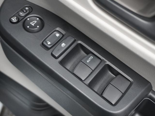 N-BOX ベースグレード 2年保証ナビDレコRカメETC両電扉BT地デジ 衝突軽減システム スマートキ- カーテンエアバック イモビライザー ECOモード 横滑り防止 オートクルーズ LEDヘッドライト キーフリー リアカメラ(30枚目)